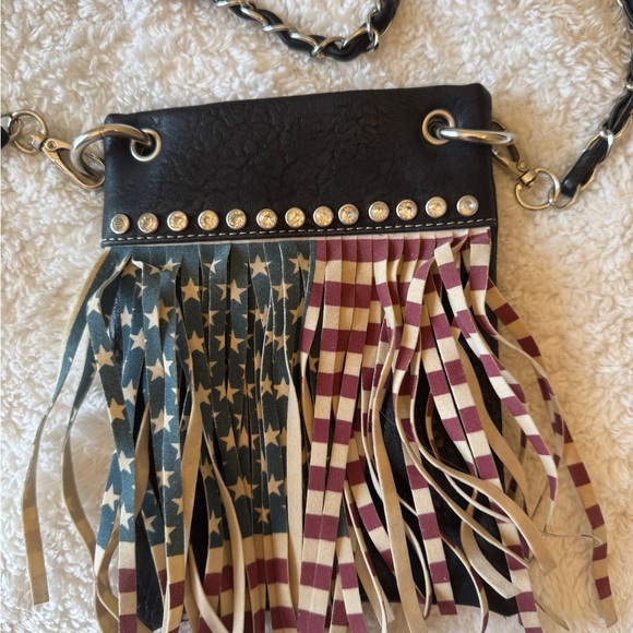 Western Black and American Flag Fringe Bag - Picture 2 of 4